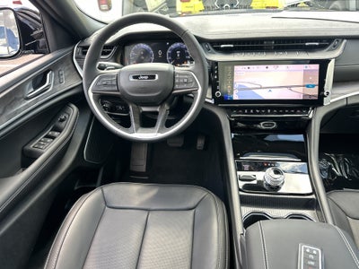 2027 Jeep Grand Cherokee Limited Reserve