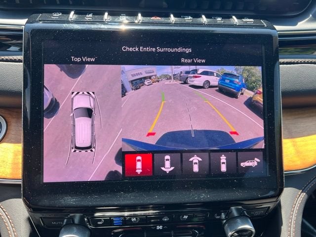 2025 Jeep Grand Cherokee Summit Reserve