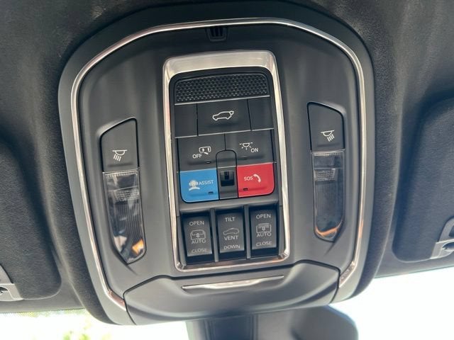 2025 Jeep Grand Cherokee Summit Reserve