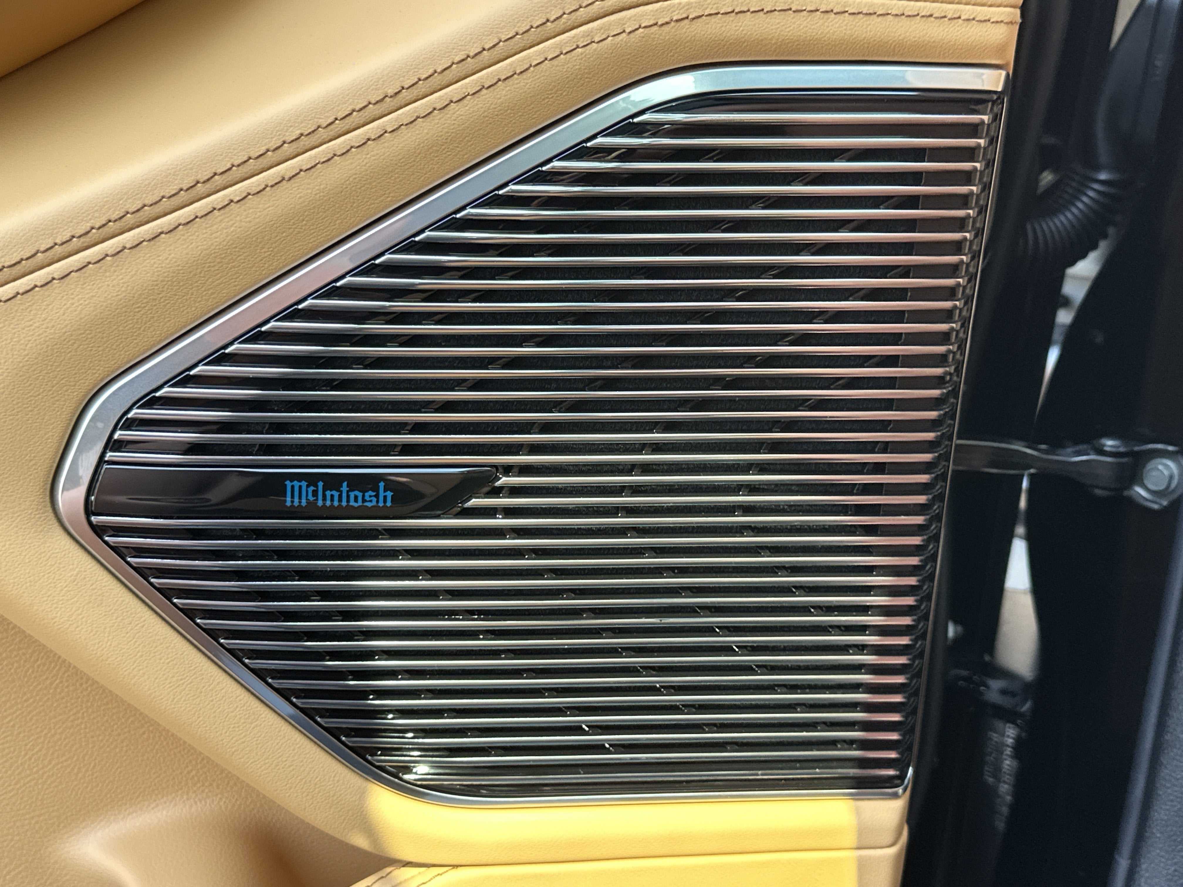 2027 Jeep Grand Cherokee Summit