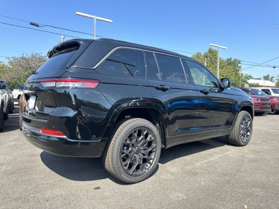 2027 Jeep Grand Cherokee Summit