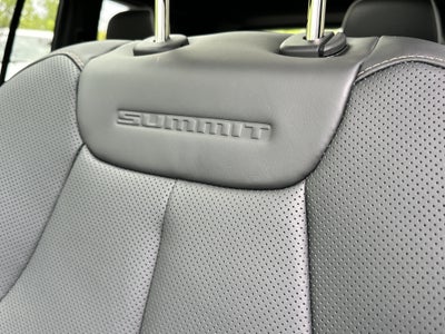 2026 Jeep Grand Cherokee Summit