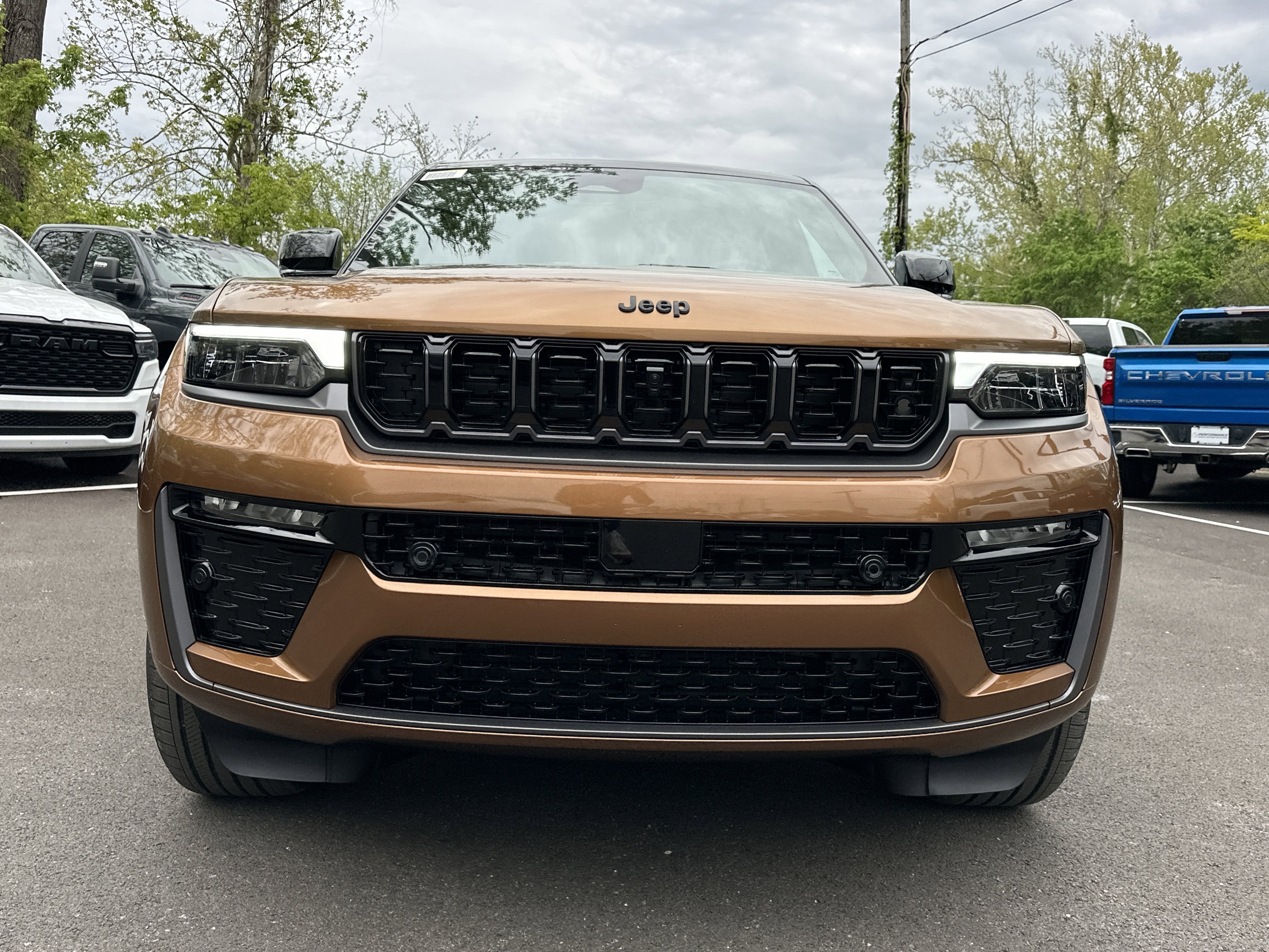 2026 Jeep Grand Cherokee Summit