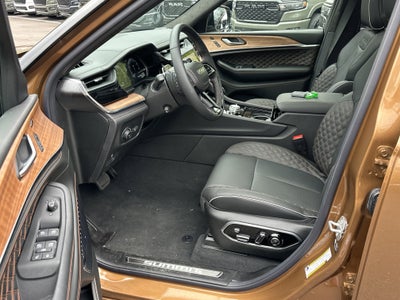 2026 Jeep Grand Cherokee Summit