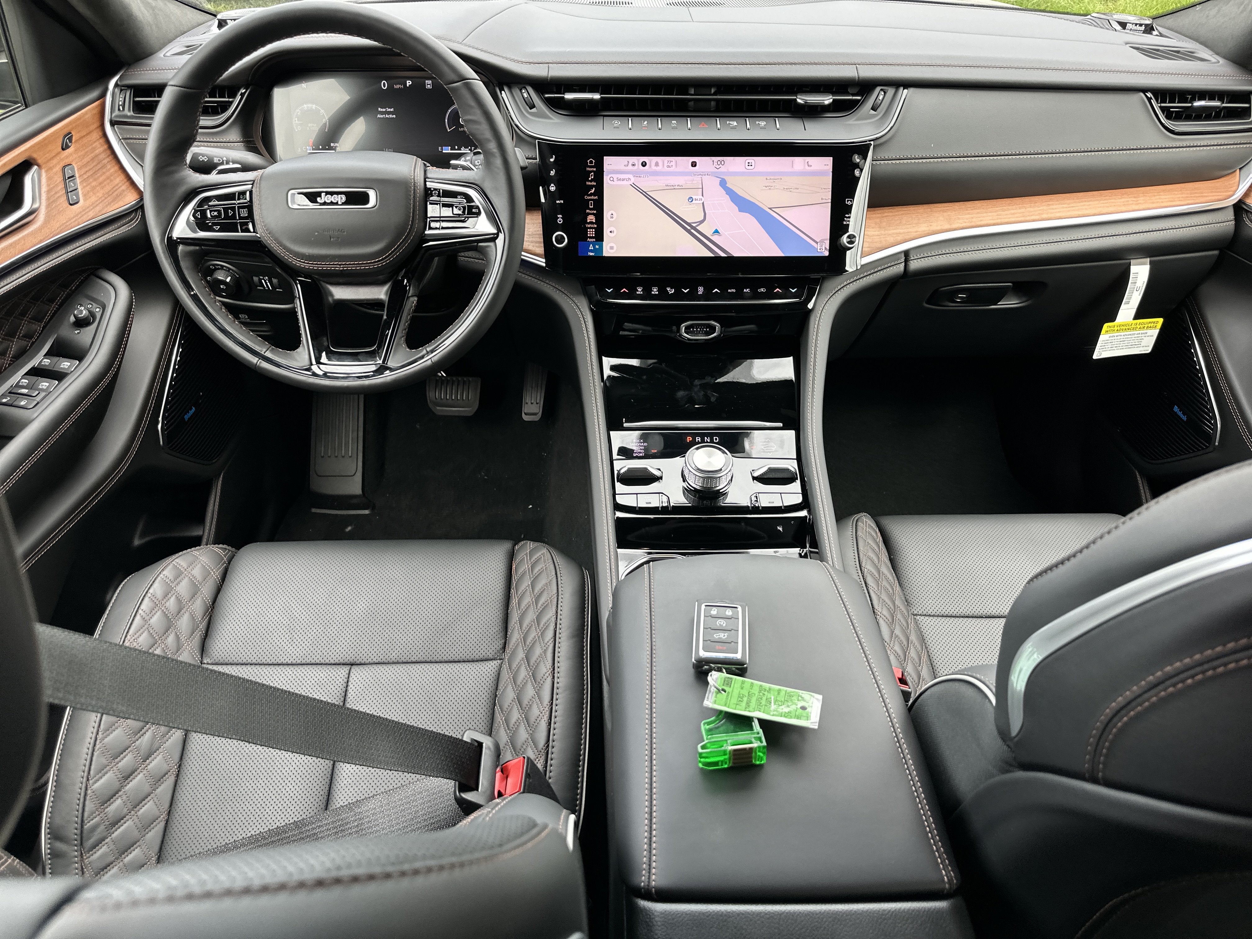 2027 Jeep Grand Cherokee Summit