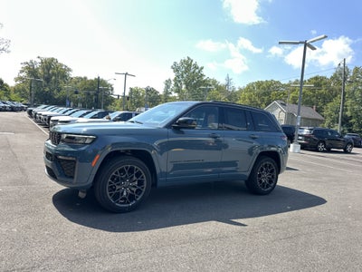 2027 Jeep Grand Cherokee Summit