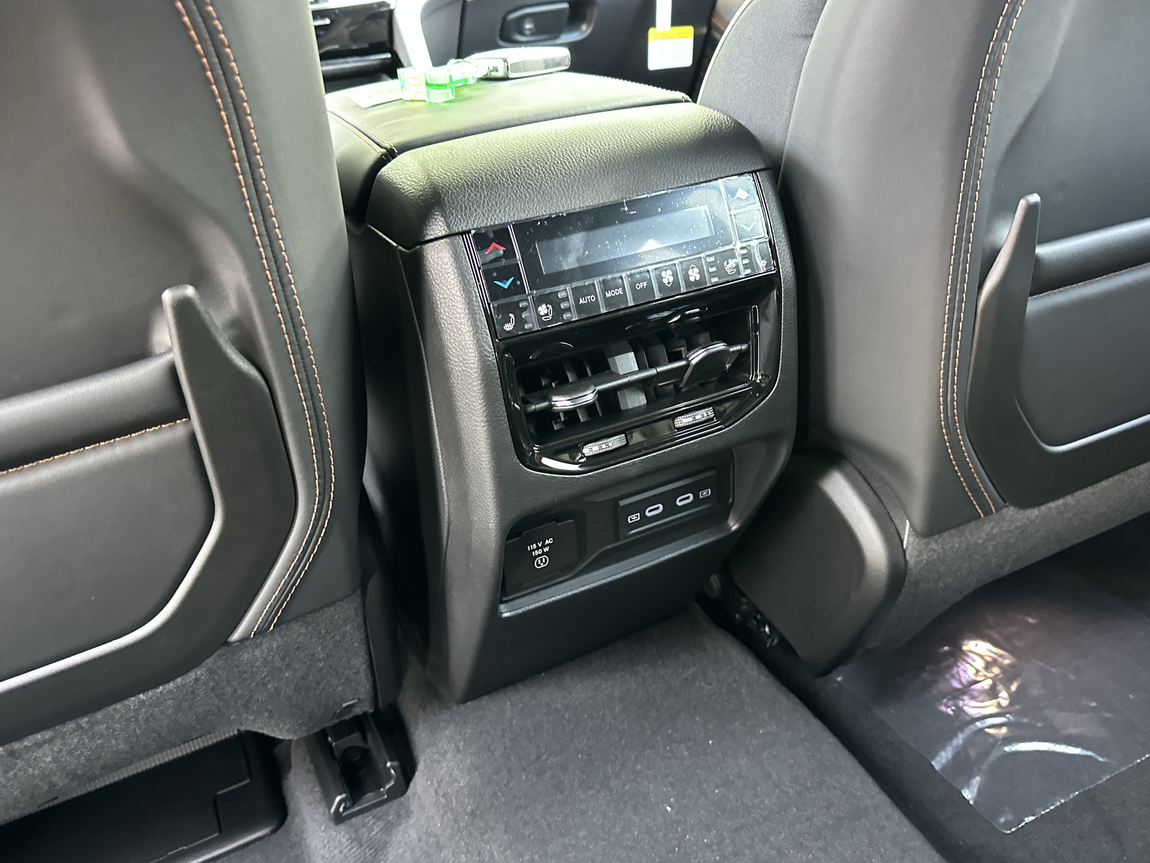 2027 Jeep Grand Cherokee Summit