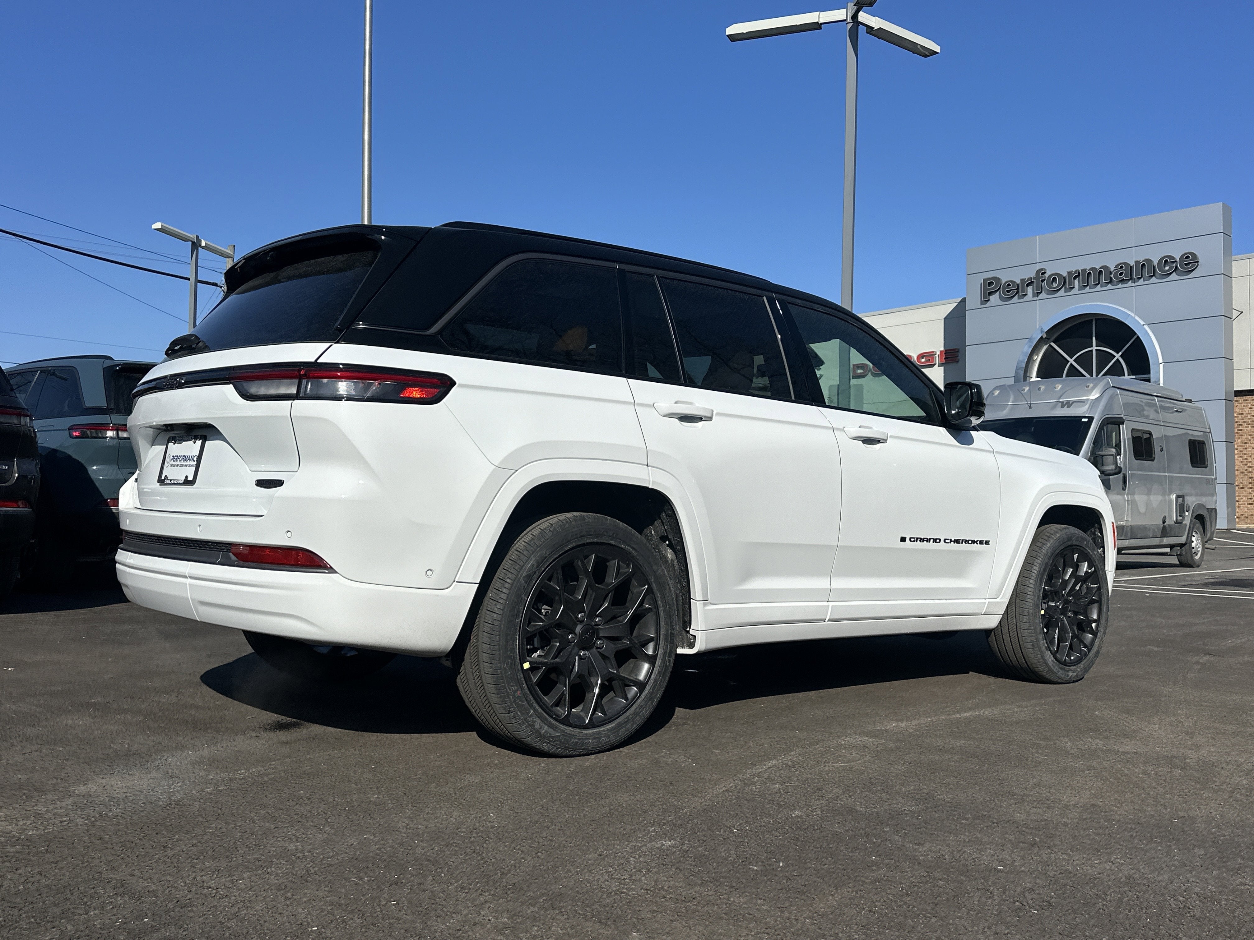 2026 Jeep Grand Cherokee Summit