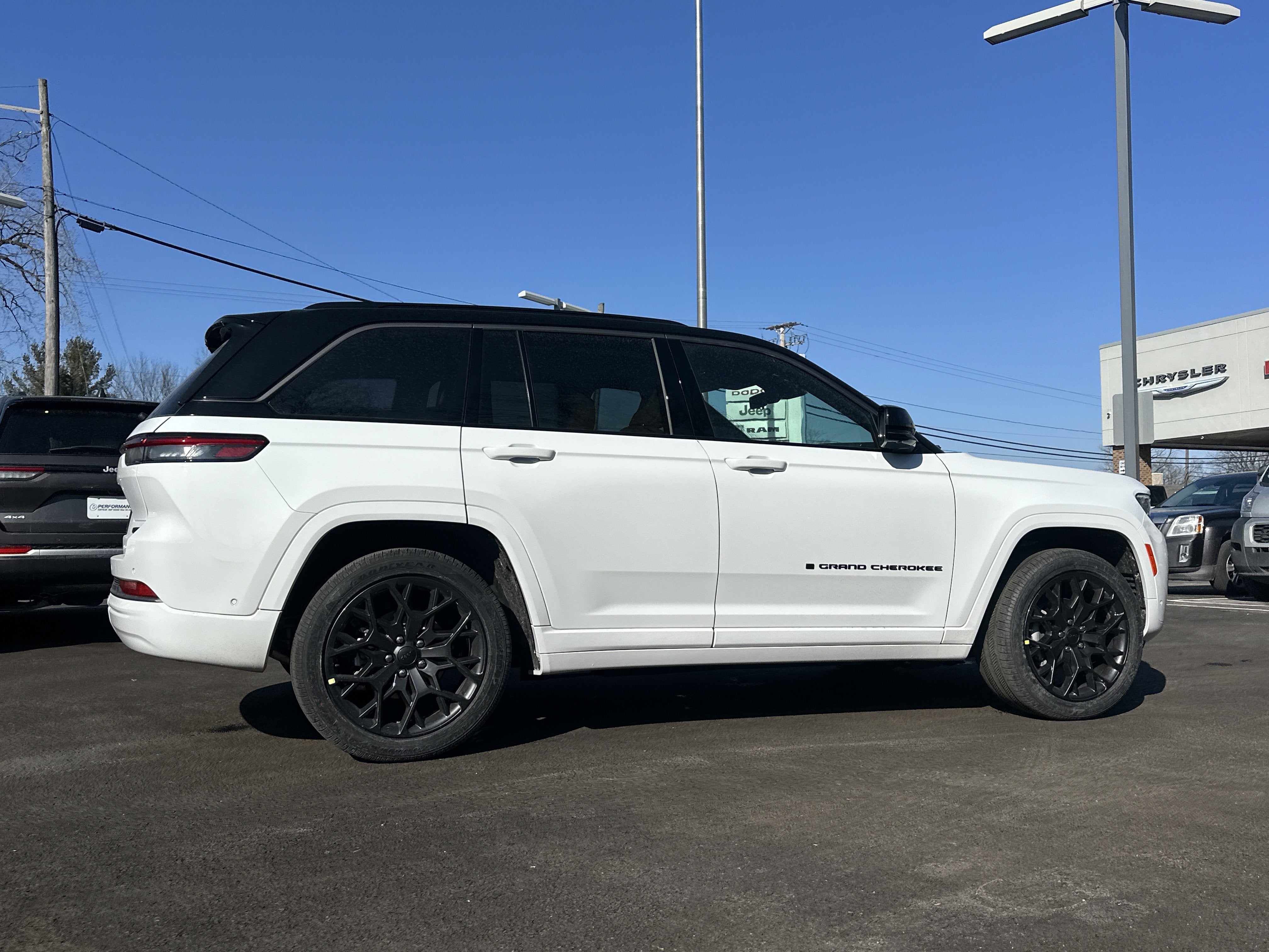 2026 Jeep Grand Cherokee Summit