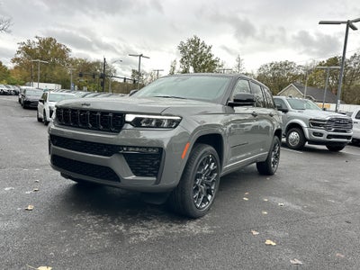 2027 Jeep Grand Cherokee Summit