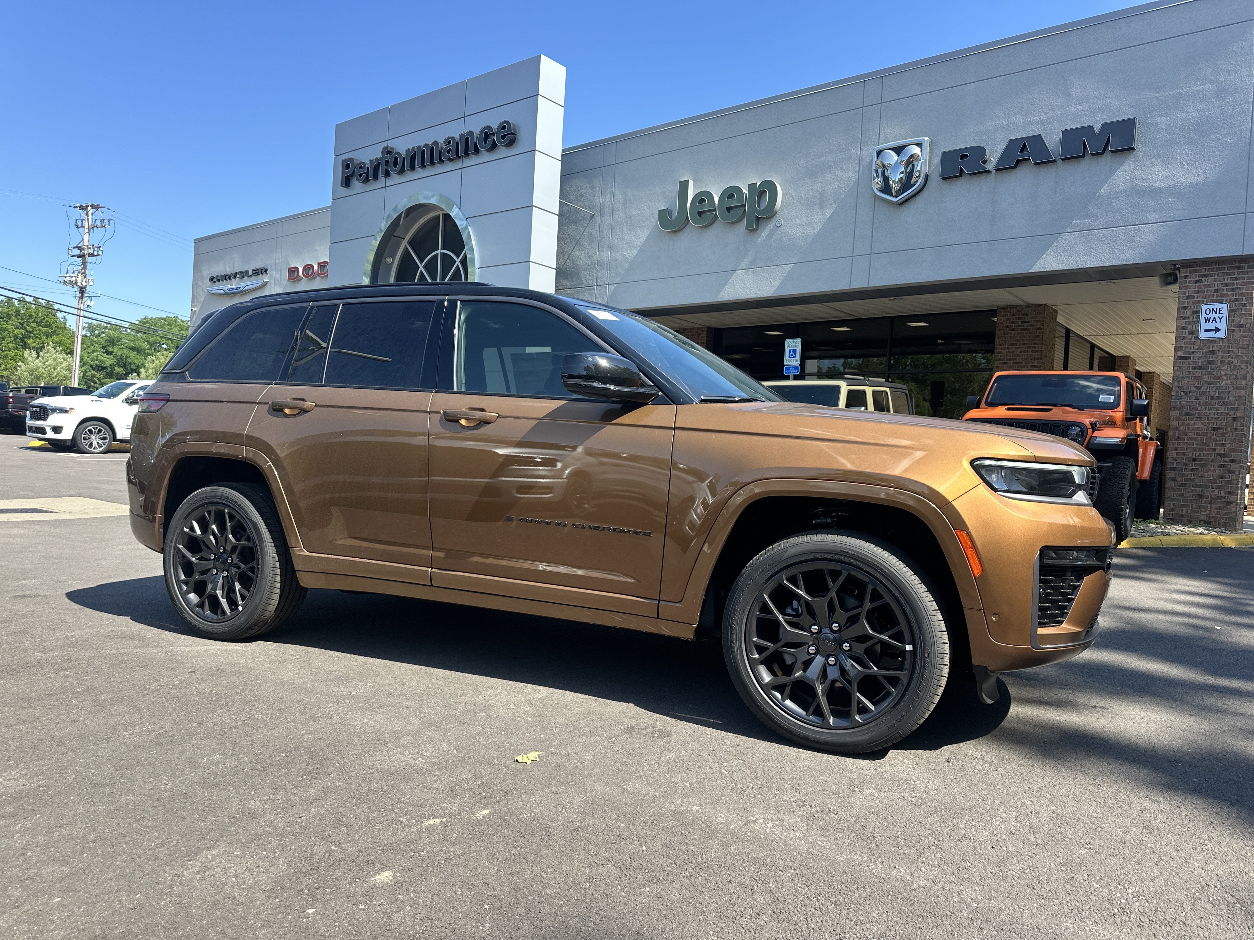 2026 Jeep Grand Cherokee Summit