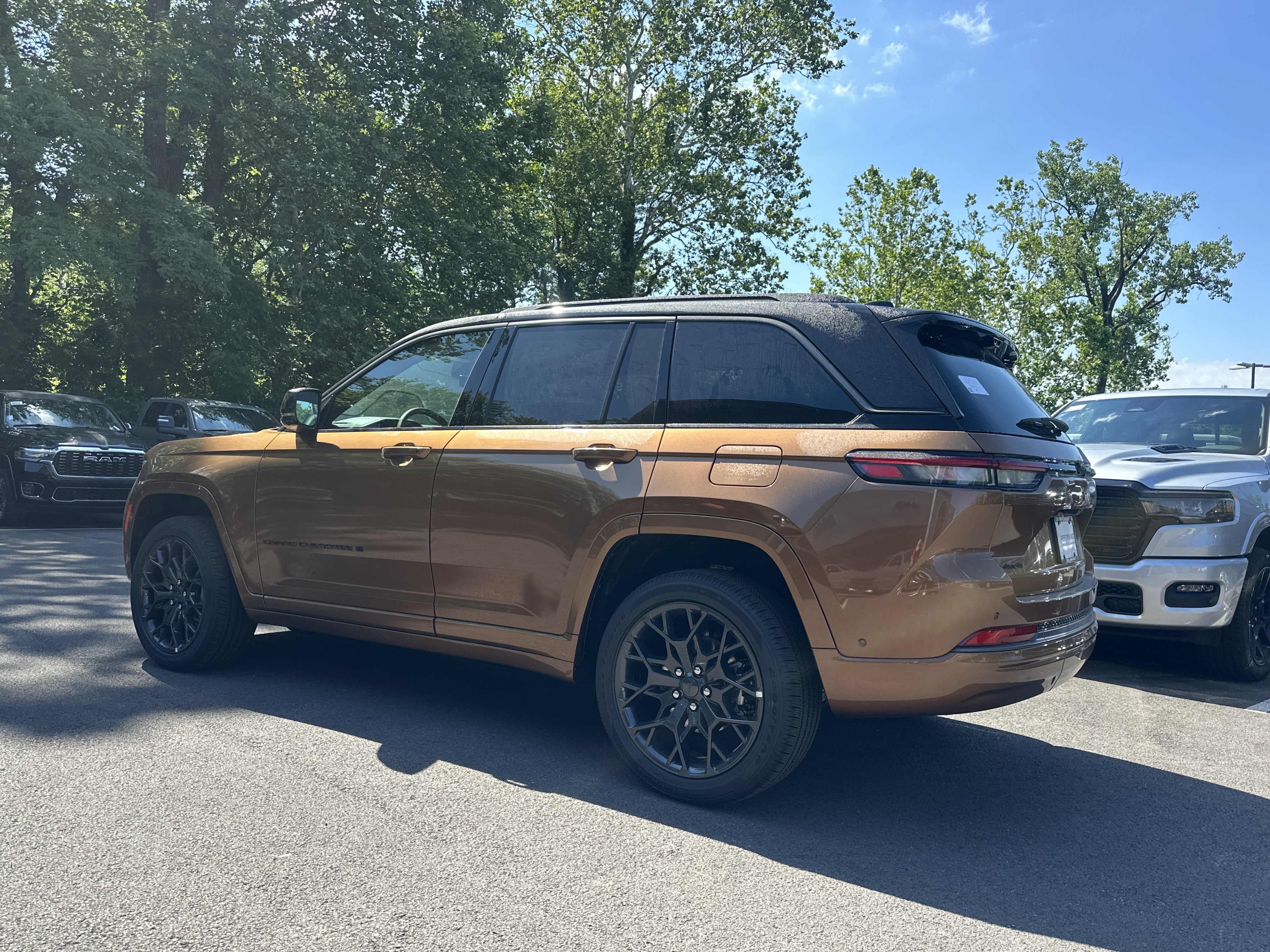 2026 Jeep Grand Cherokee Summit