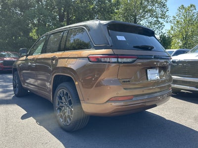 2026 Jeep Grand Cherokee Summit