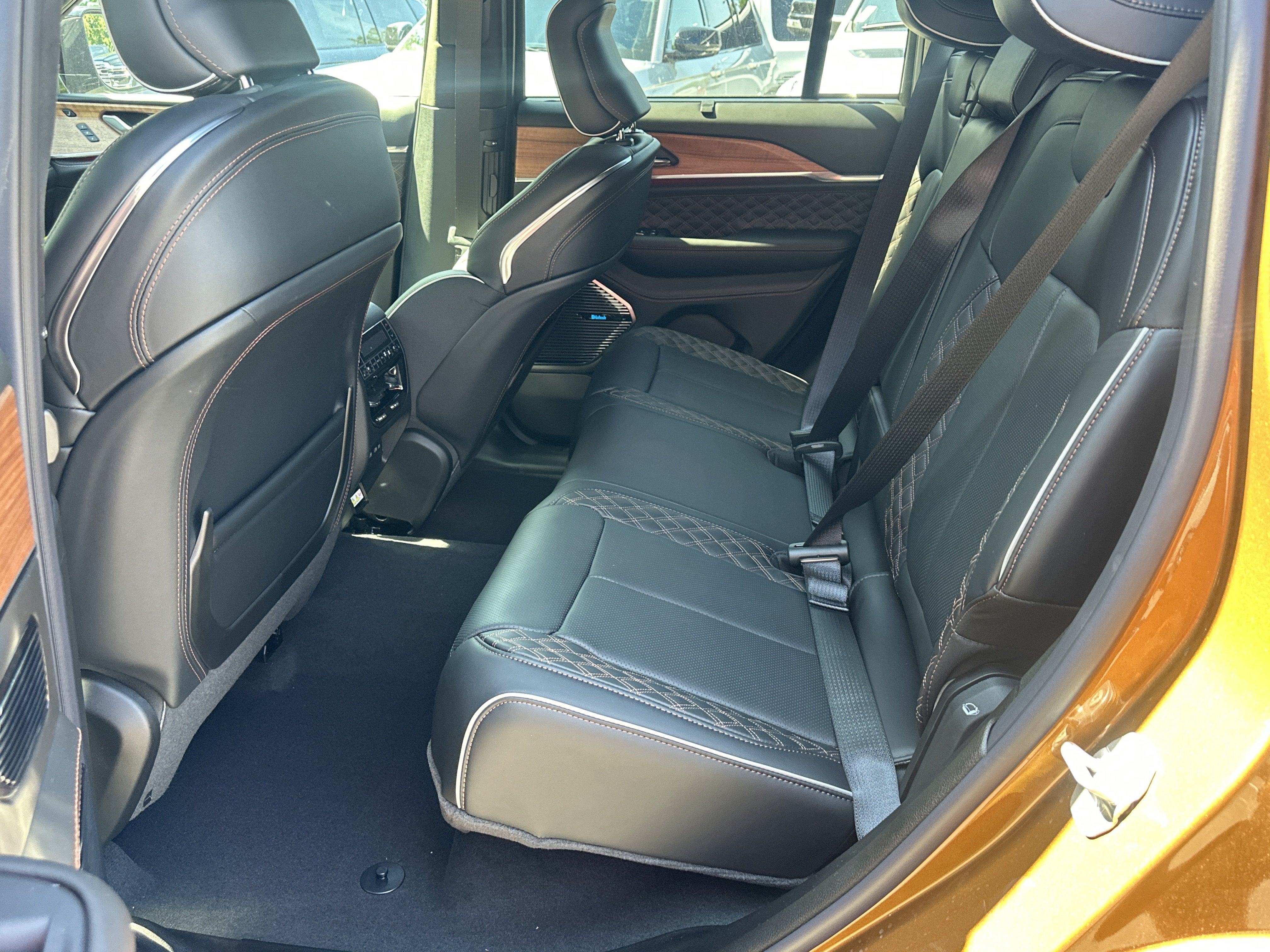 2026 Jeep Grand Cherokee Summit