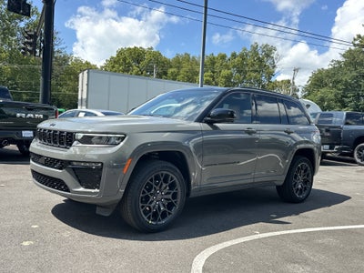 2027 Jeep Grand Cherokee Summit