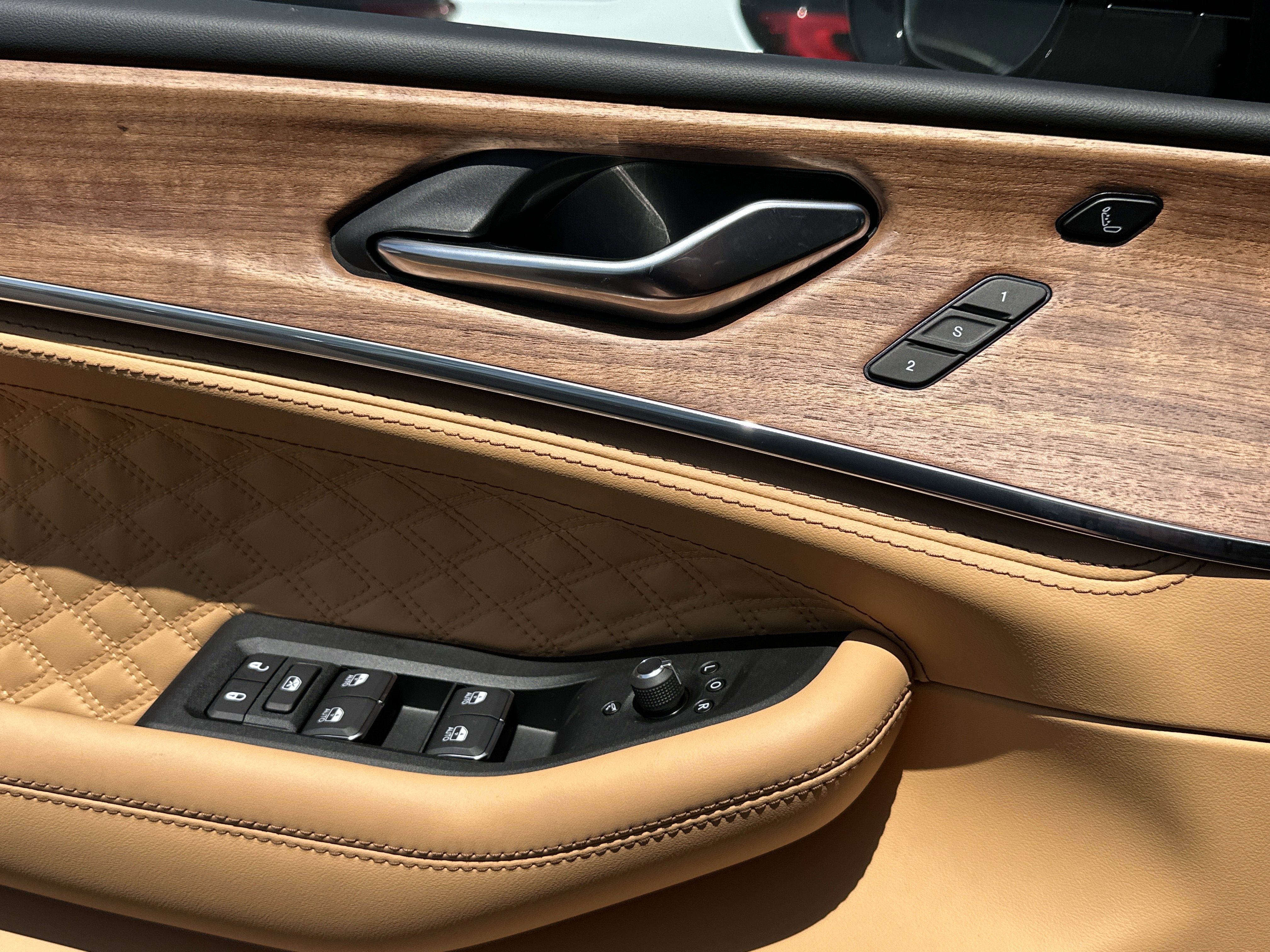 2026 Jeep Grand Cherokee Summit