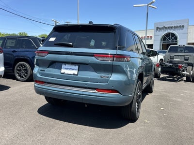 2026 Jeep Grand Cherokee Summit