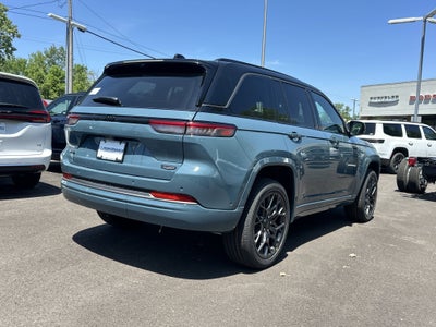 2026 Jeep Grand Cherokee Summit