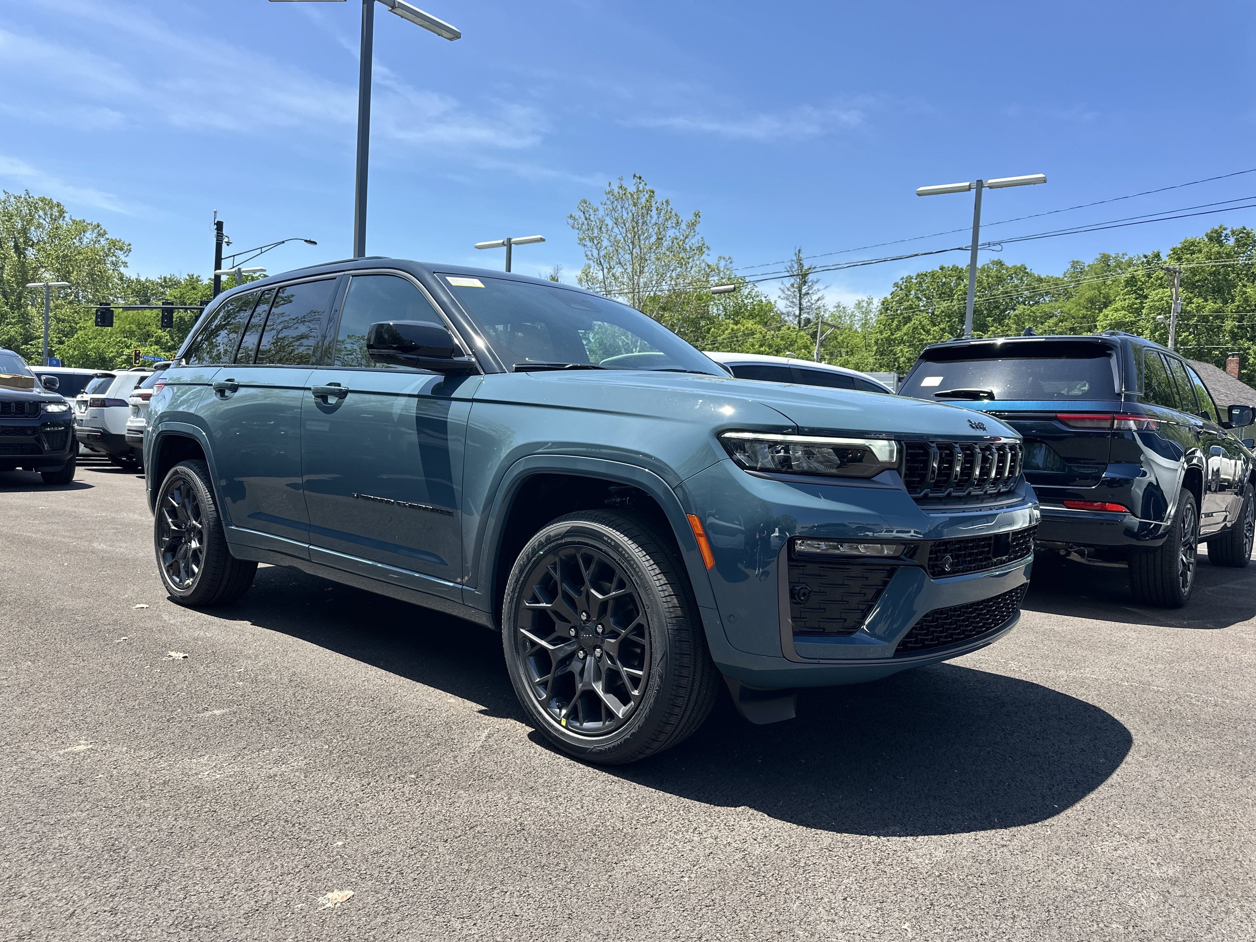 2026 Jeep Grand Cherokee Summit