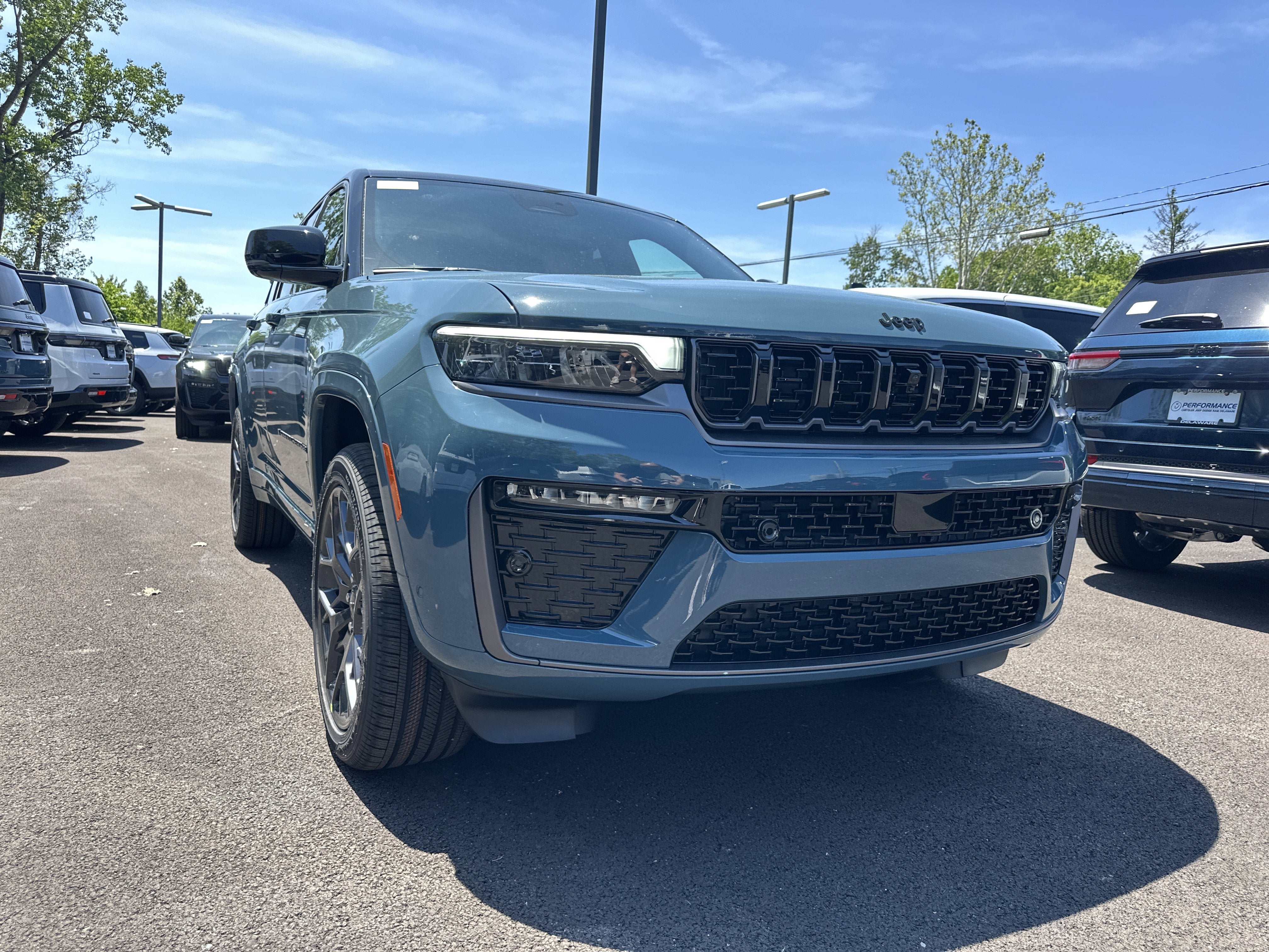 2026 Jeep Grand Cherokee Summit