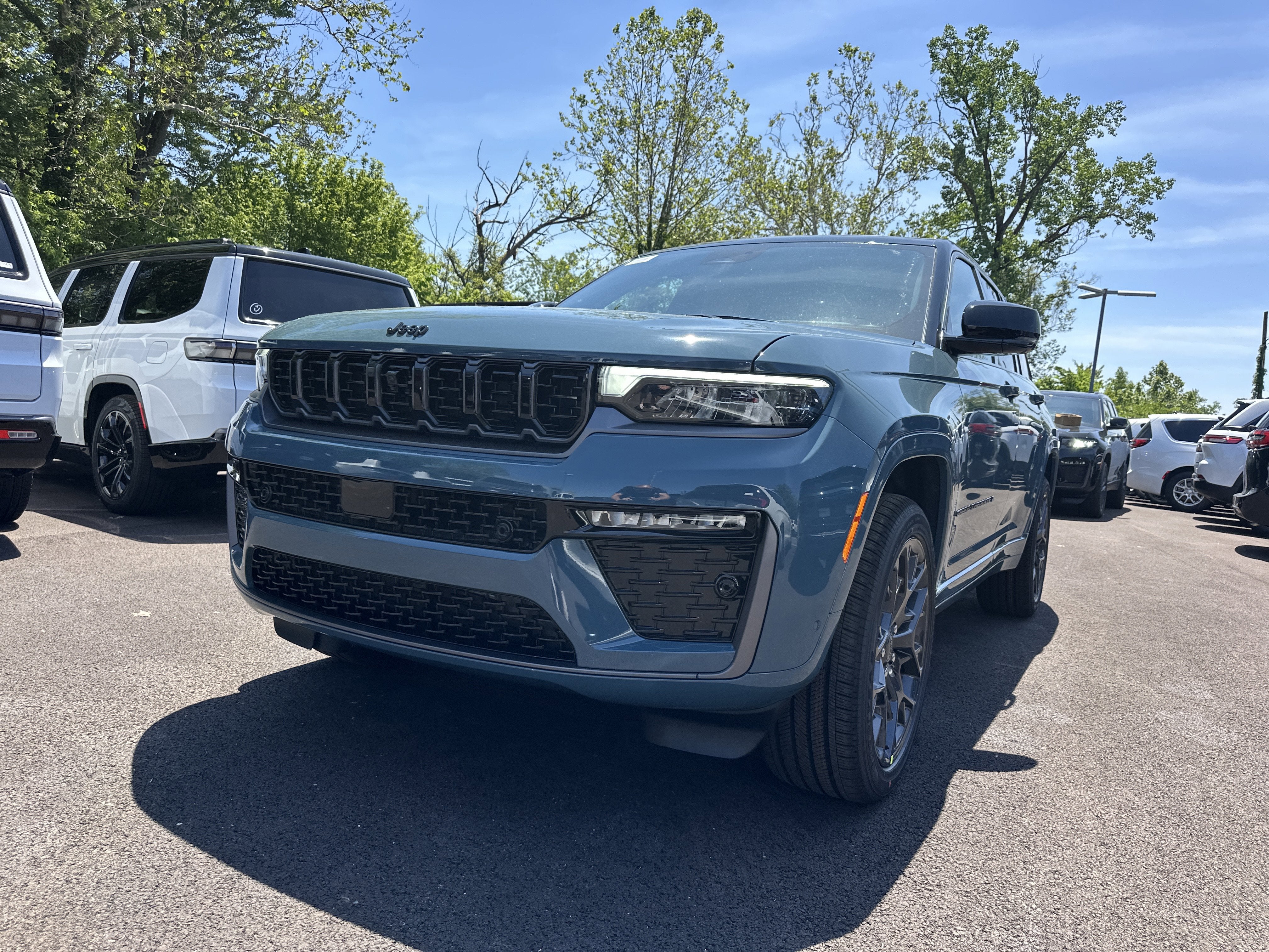 2026 Jeep Grand Cherokee Summit