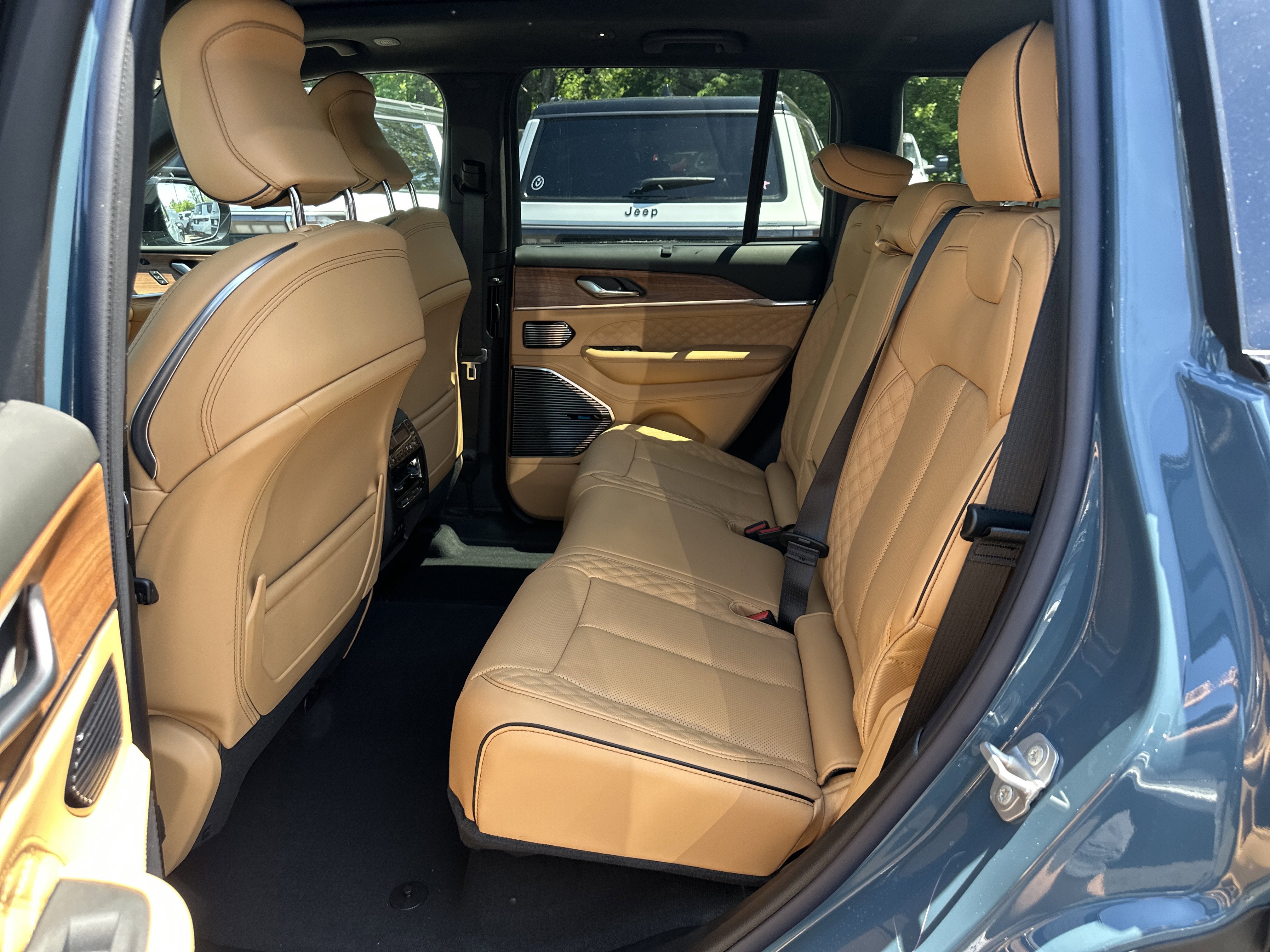2026 Jeep Grand Cherokee Summit