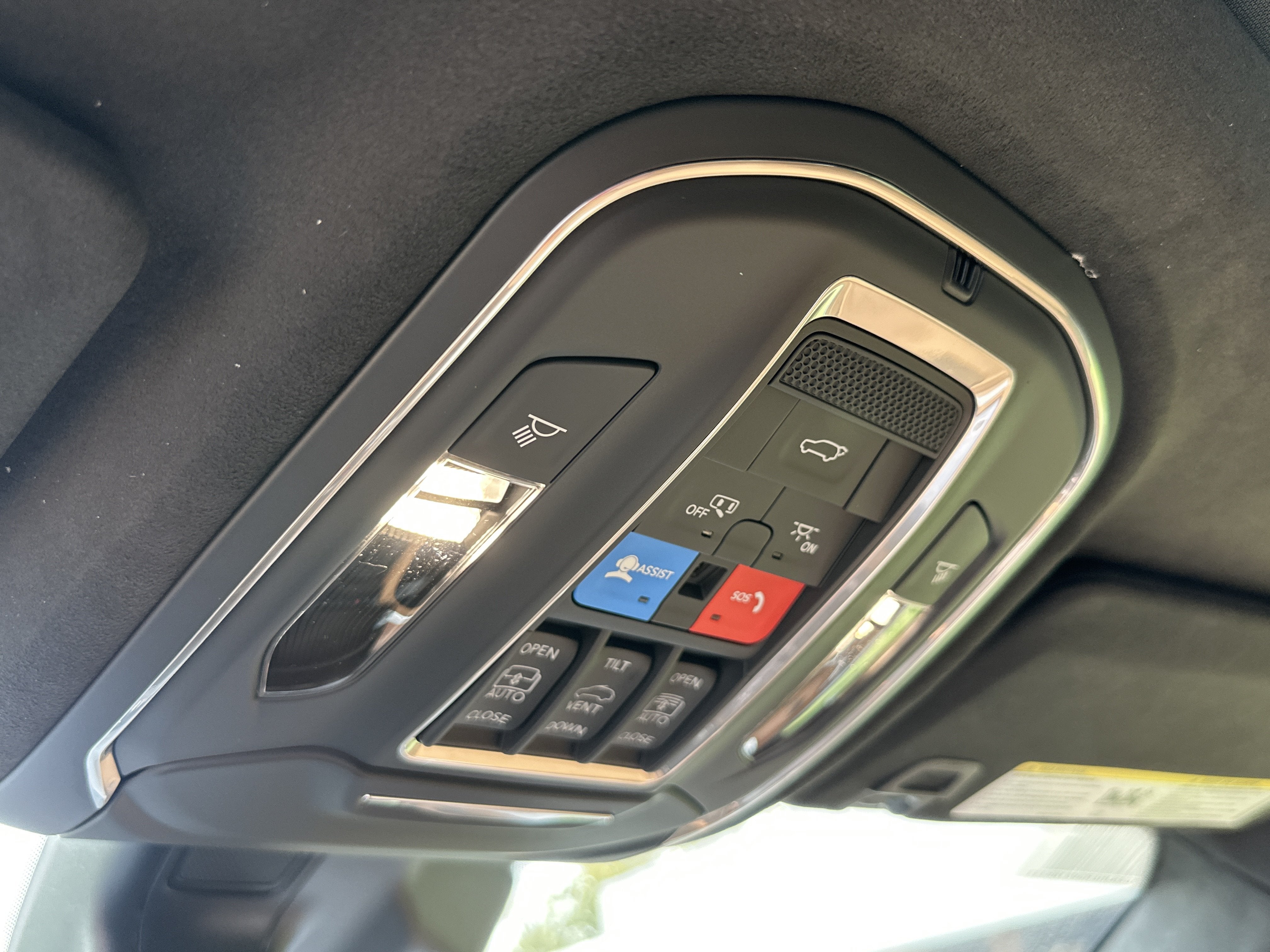 2027 Jeep Grand Cherokee Summit