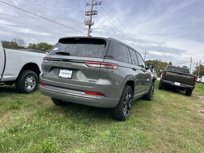 2027 Jeep Grand Cherokee Summit