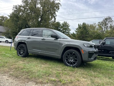 2027 Jeep Grand Cherokee Summit