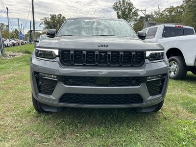 2027 Jeep Grand Cherokee Summit