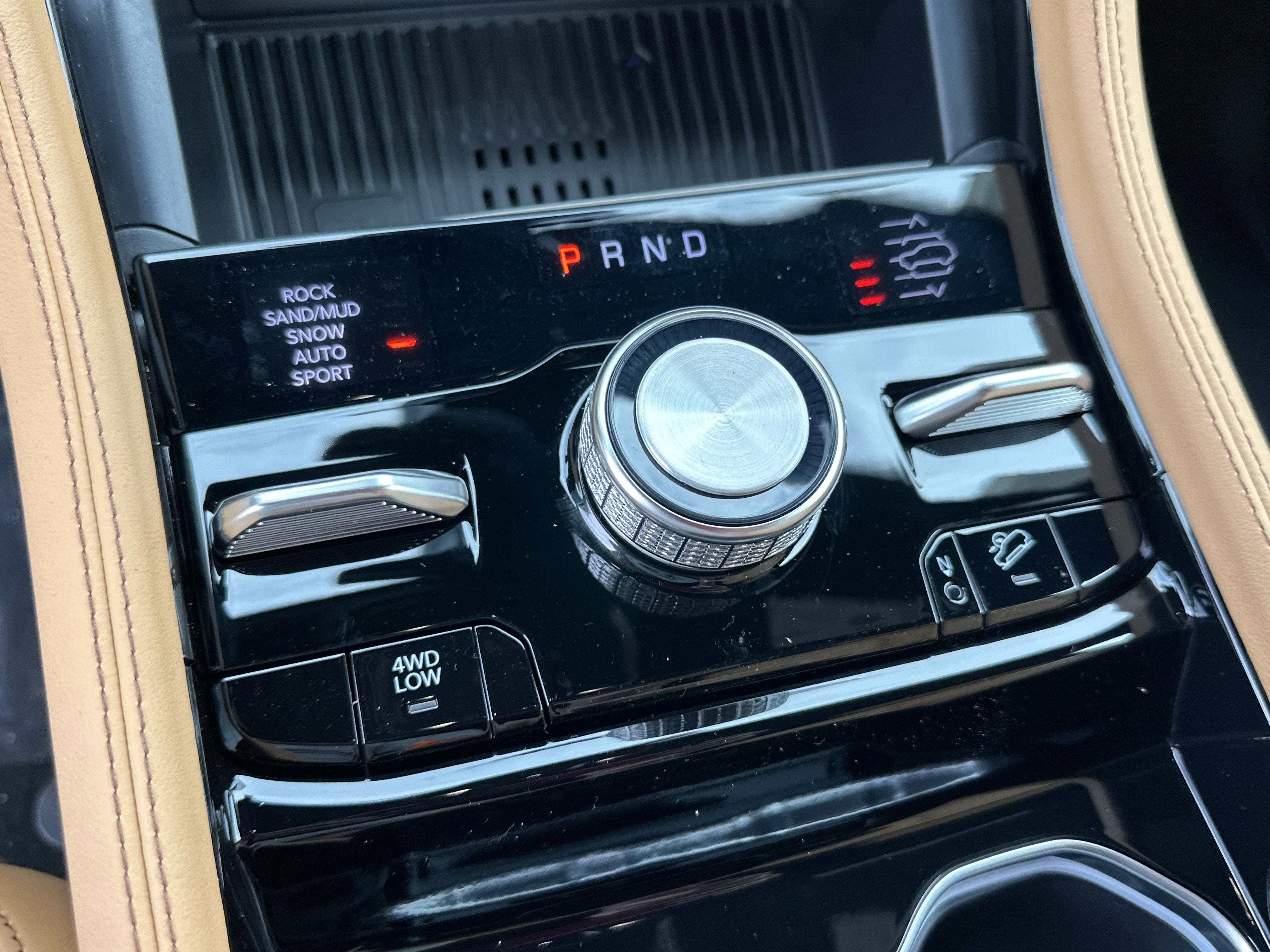 2027 Jeep Grand Cherokee Summit