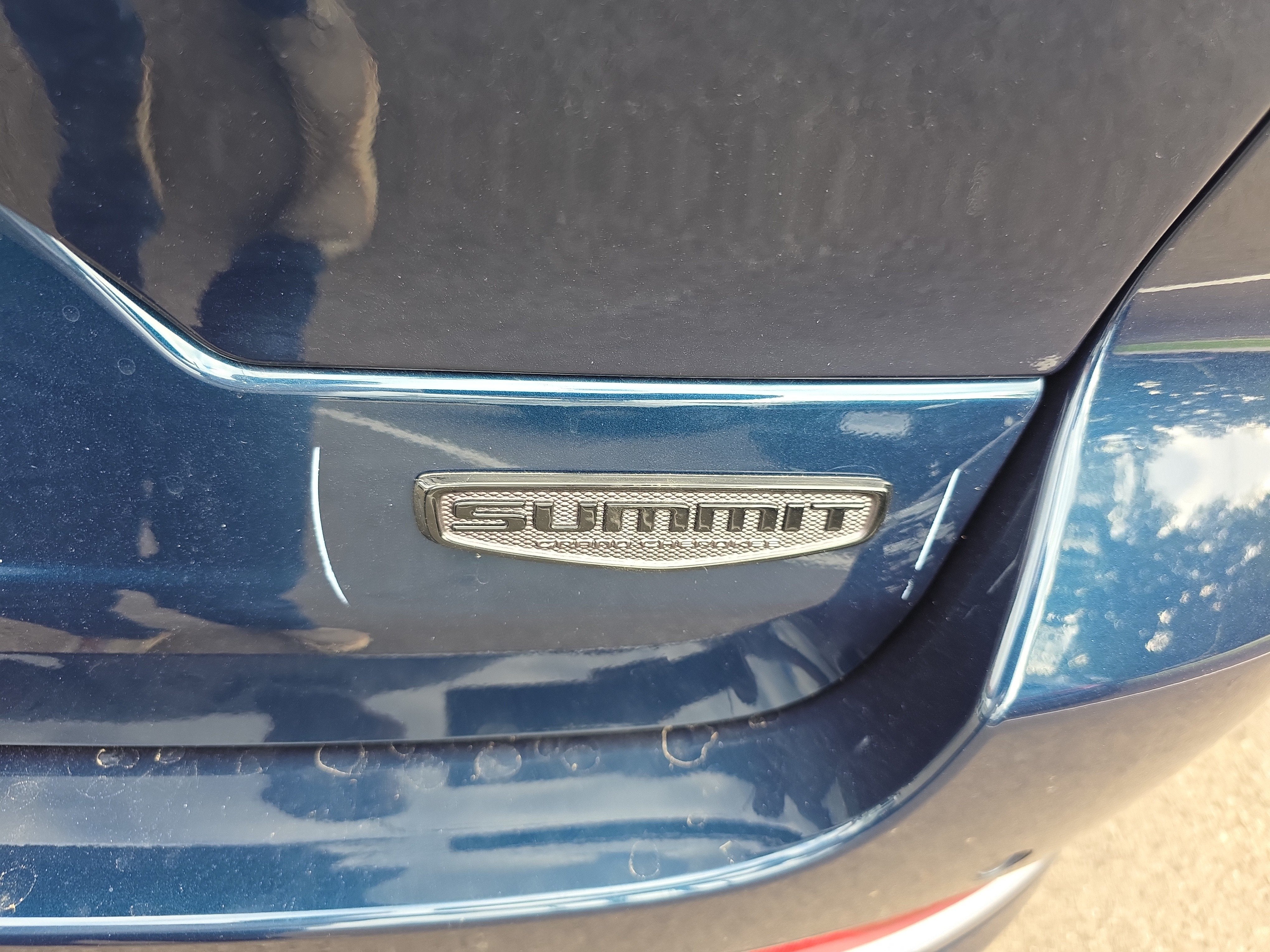 2027 Jeep Grand Cherokee Summit
