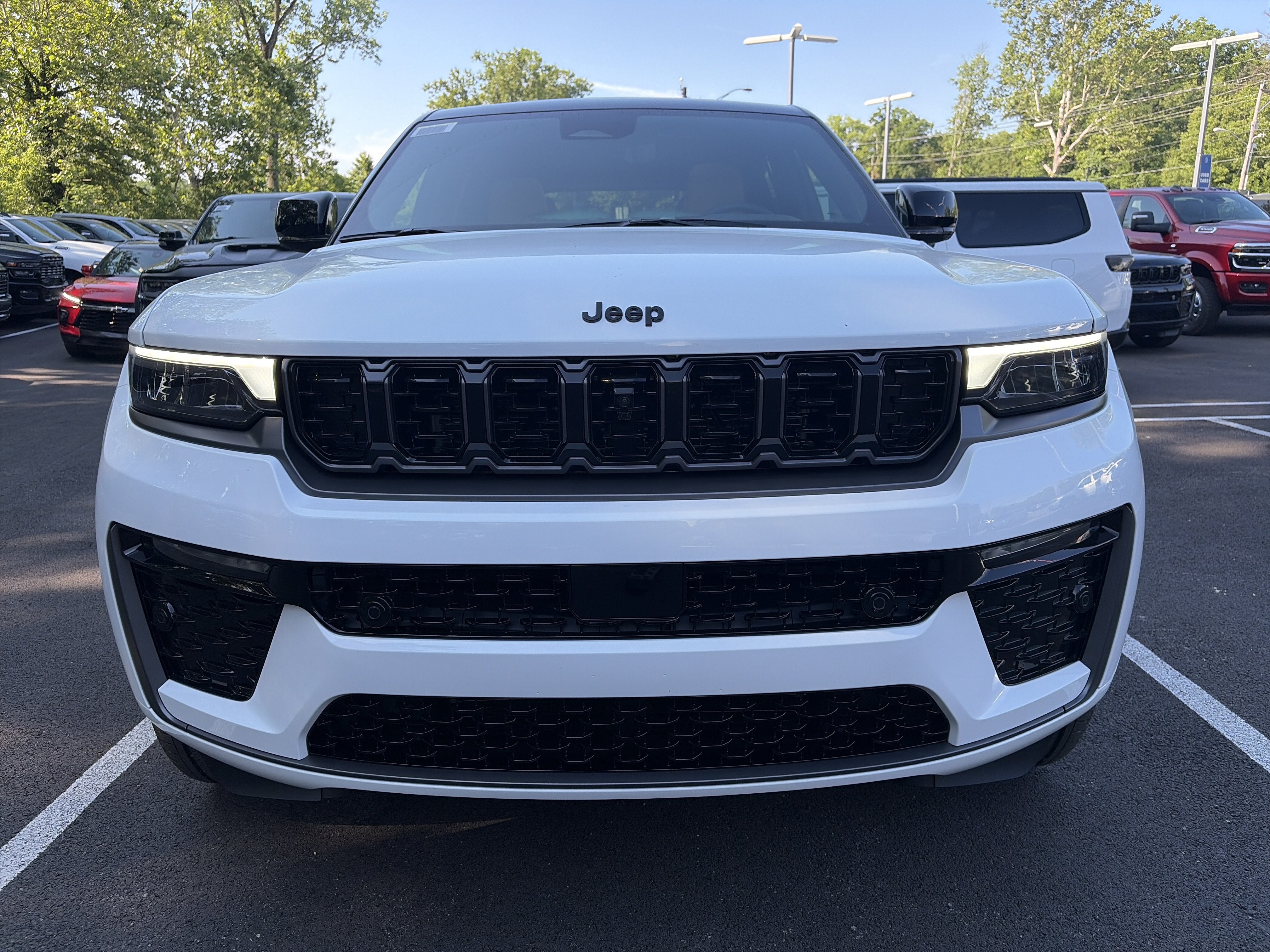 2026 Jeep Grand Cherokee Summit