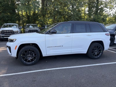 2026 Jeep Grand Cherokee Summit