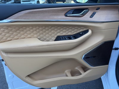 2026 Jeep Grand Cherokee Summit