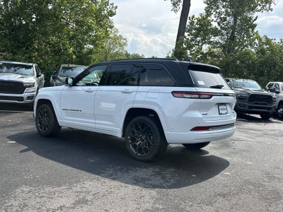 2027 Jeep Grand Cherokee Summit