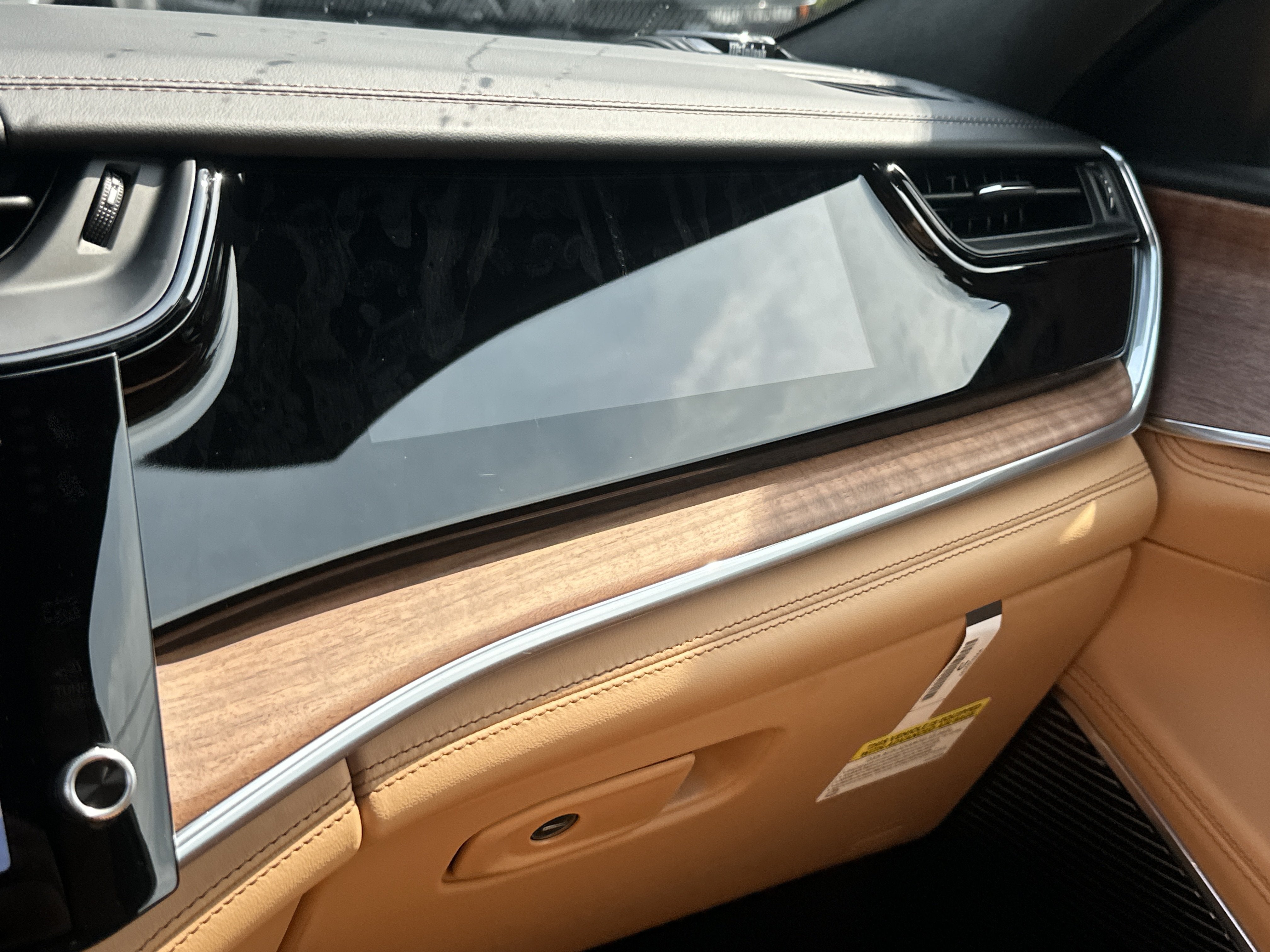 2027 Jeep Grand Cherokee Summit