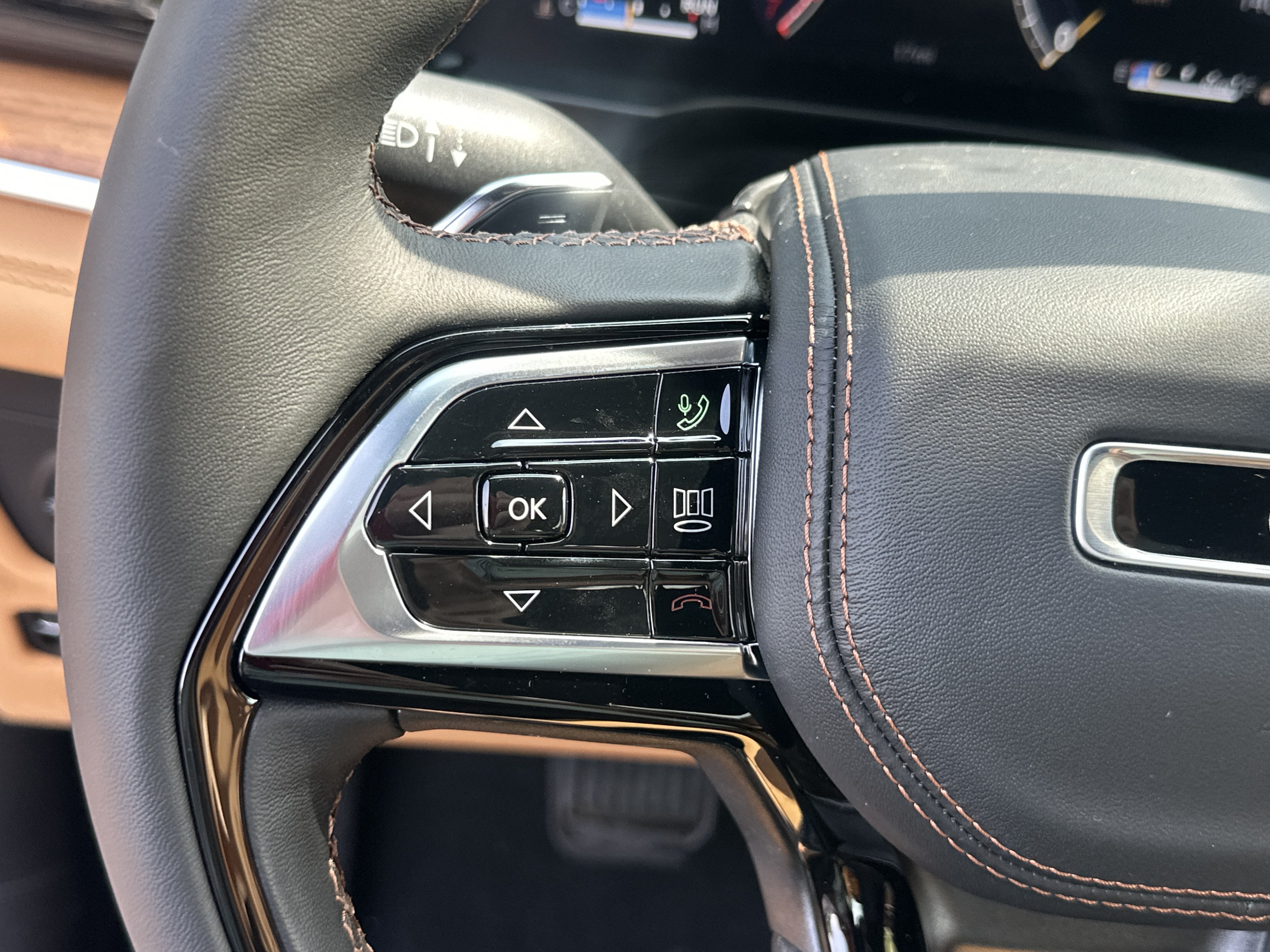2027 Jeep Grand Cherokee Summit