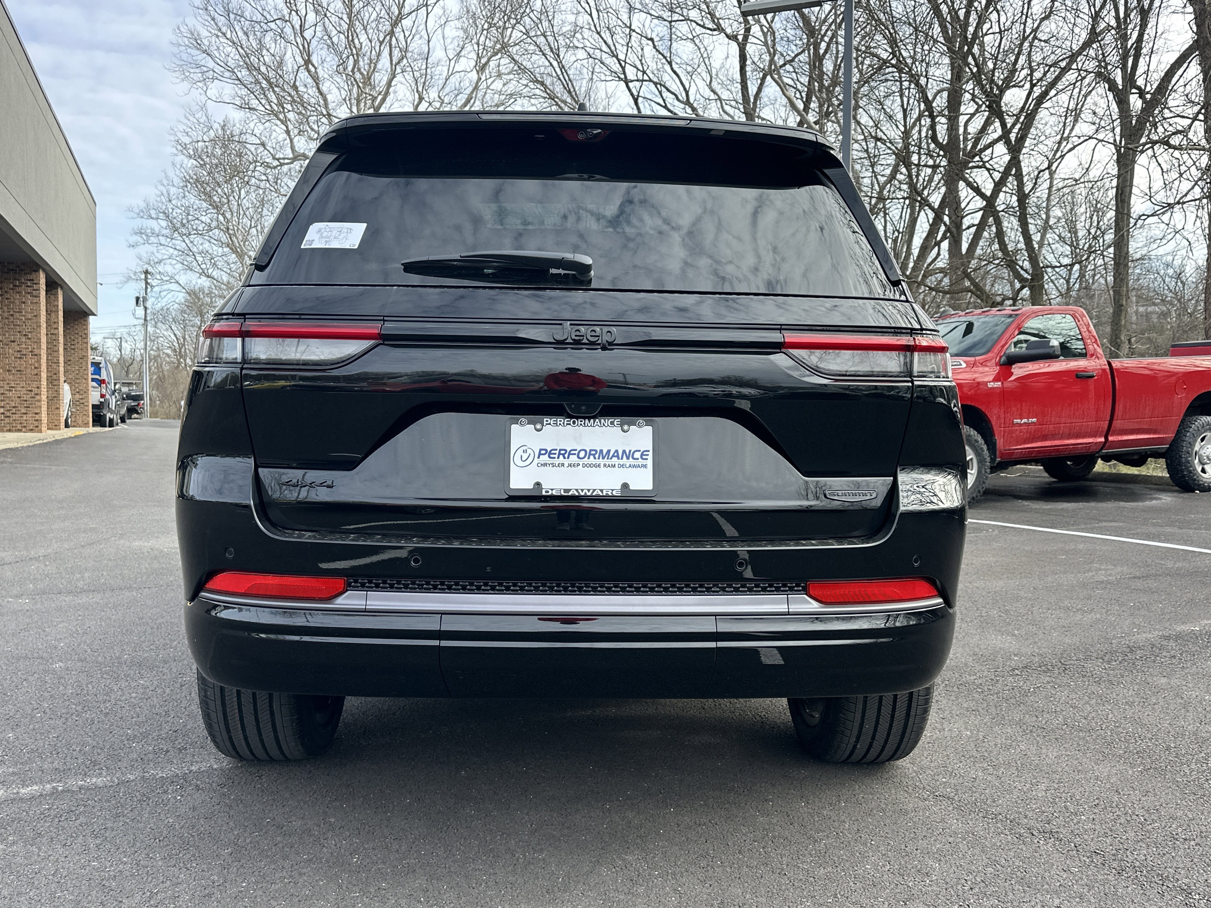 2026 Jeep Grand Cherokee Summit