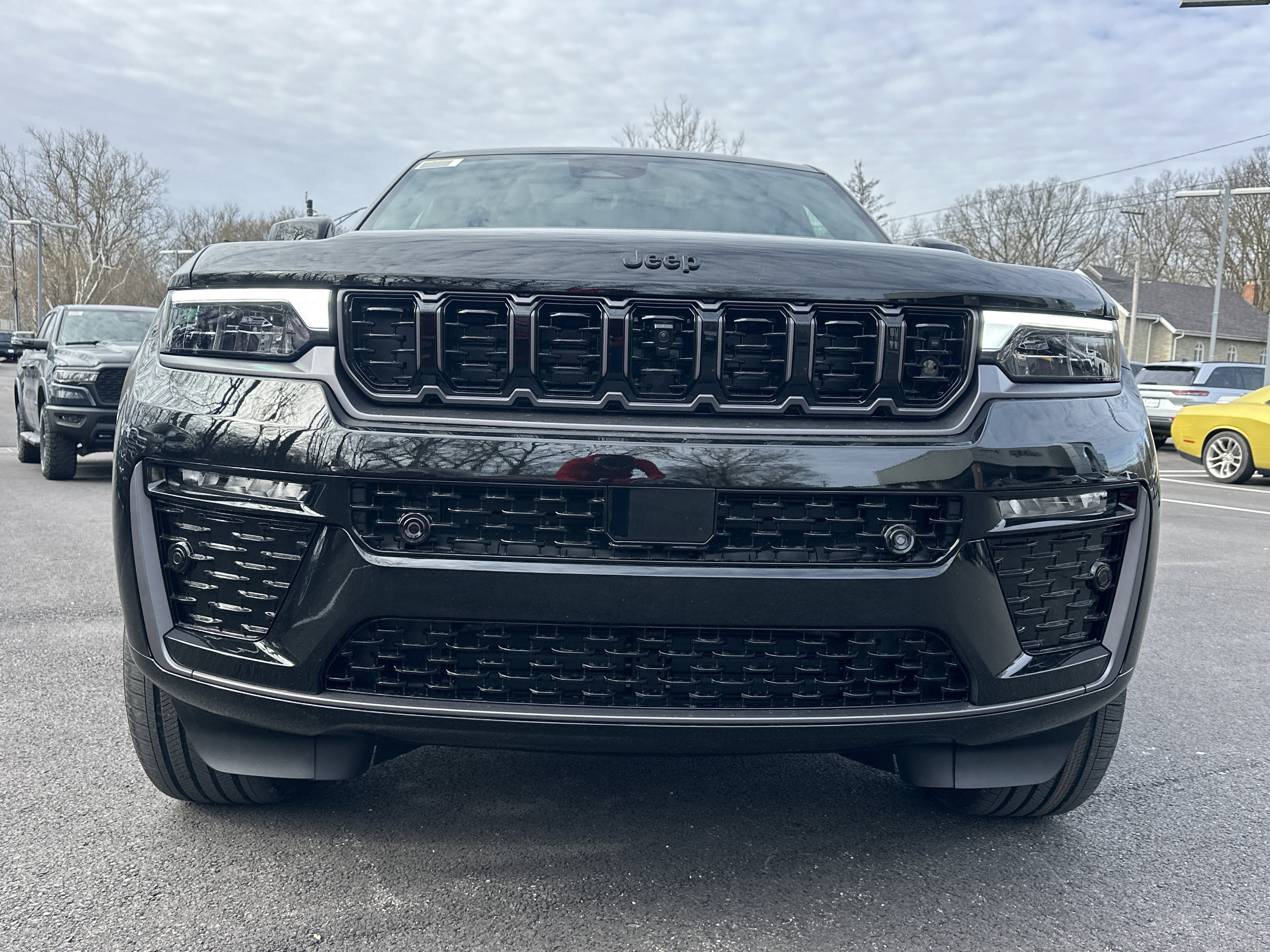 2026 Jeep Grand Cherokee Summit