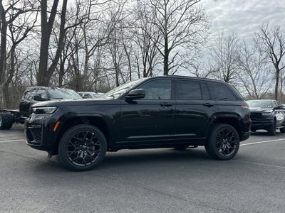 2026 Jeep Grand Cherokee Summit