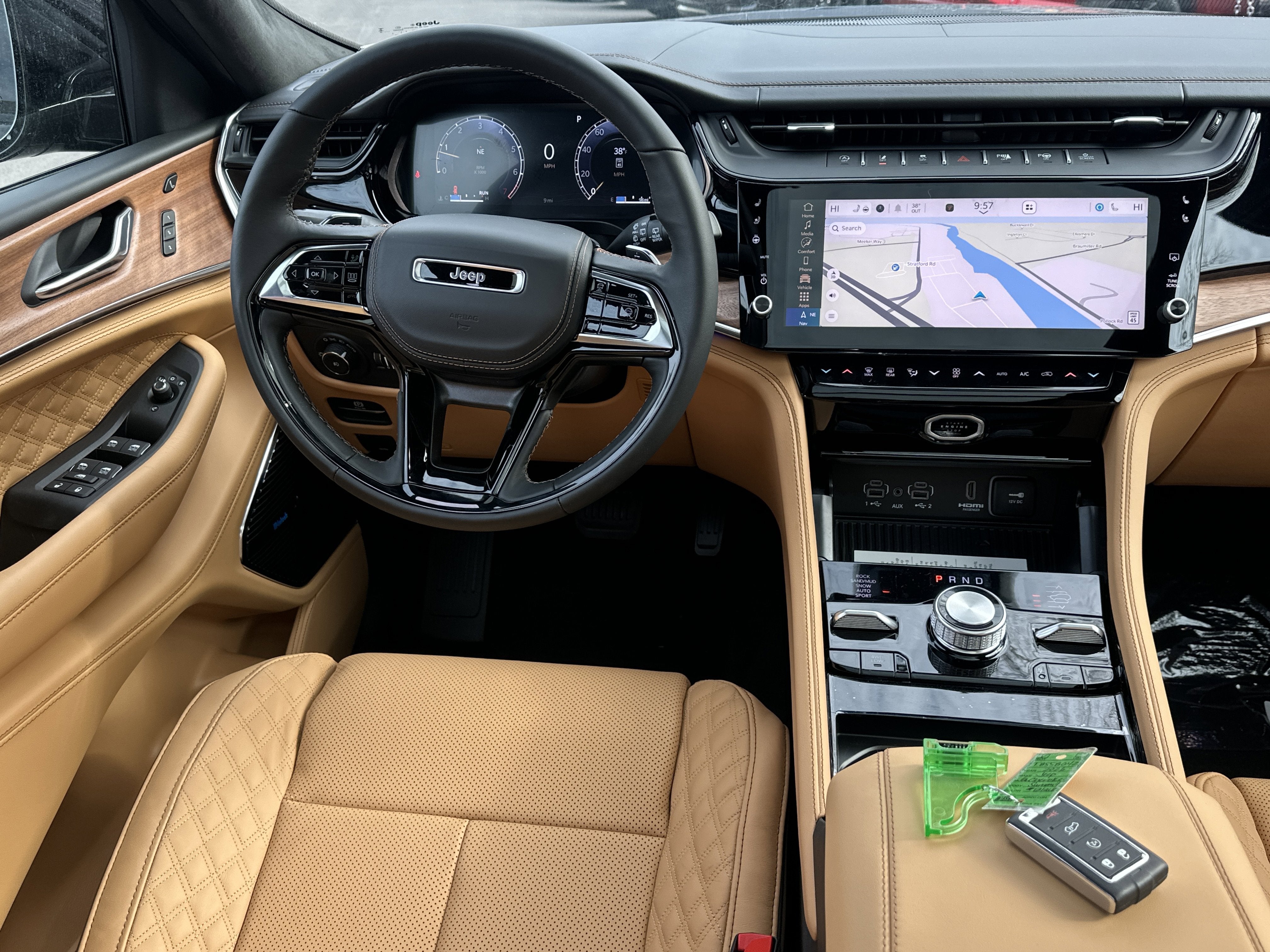 2026 Jeep Grand Cherokee Summit