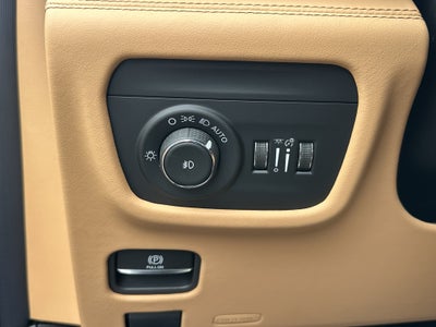 2027 Jeep Grand Cherokee Summit