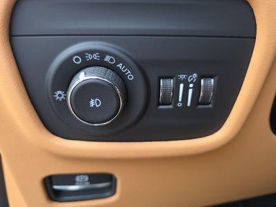 2027 Jeep Grand Cherokee Summit
