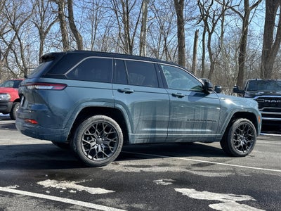 2026 Jeep Grand Cherokee Summit