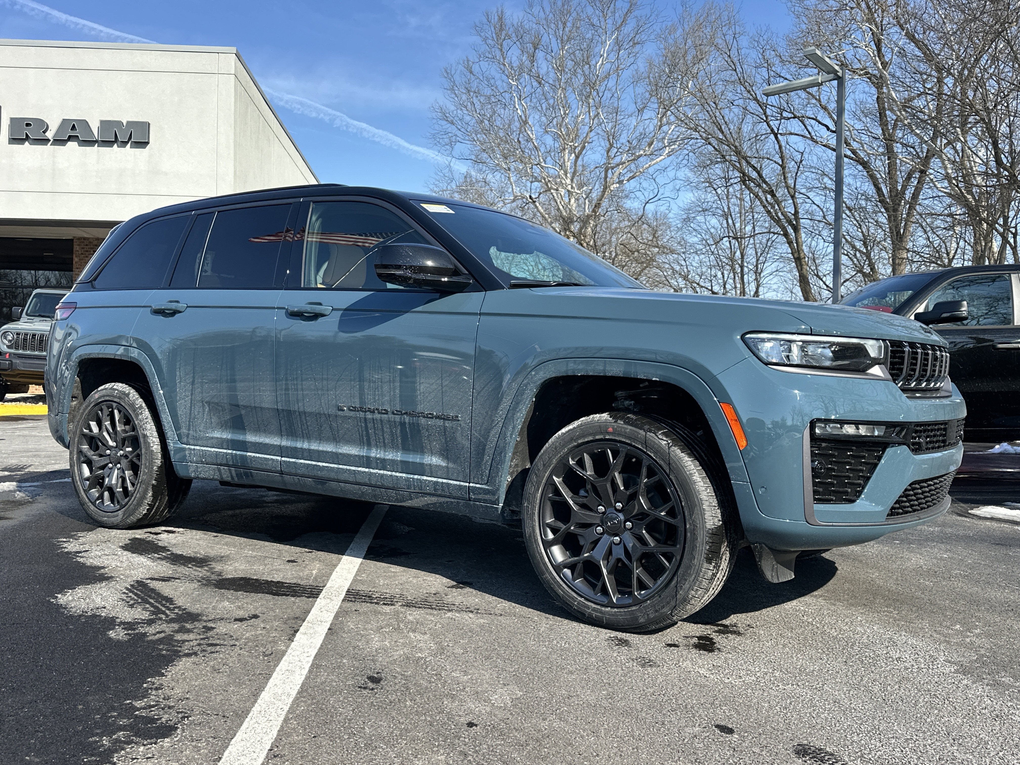2026 Jeep Grand Cherokee Summit