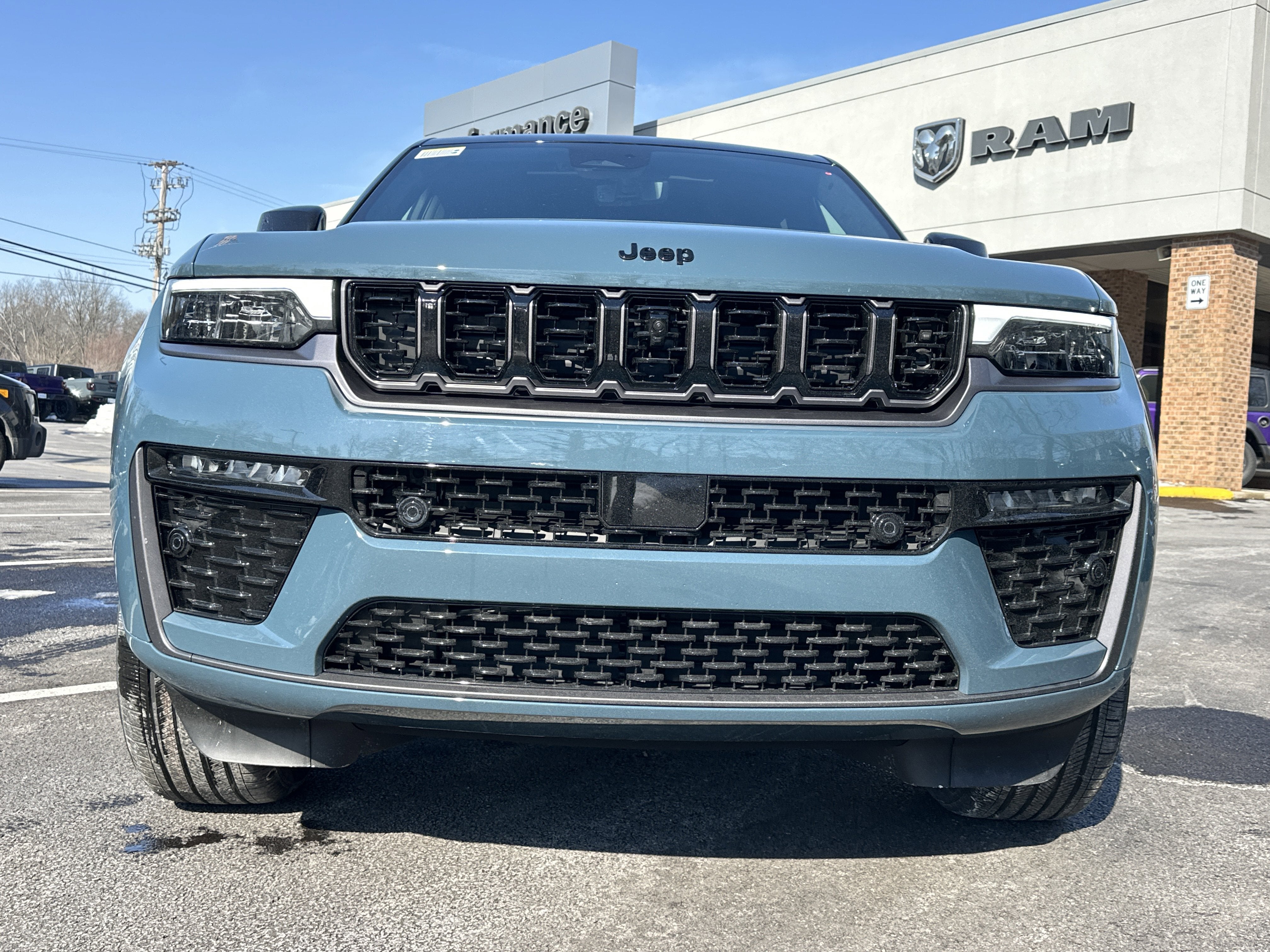 2026 Jeep Grand Cherokee Summit