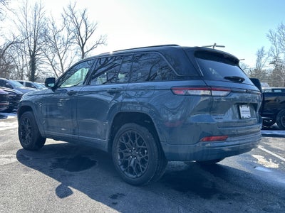 2026 Jeep Grand Cherokee Summit