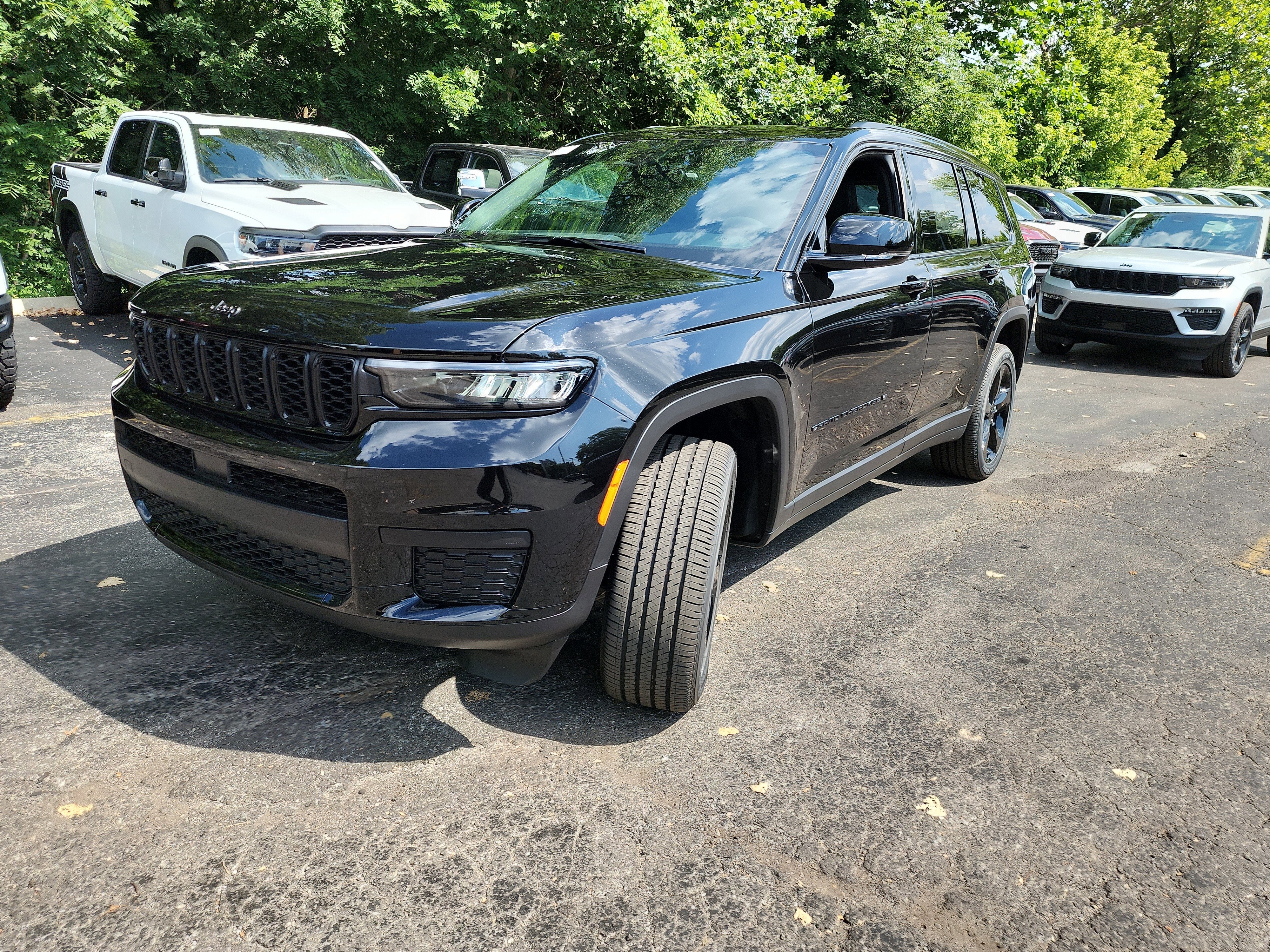 2025 Jeep Grand Cherokee L Altitude