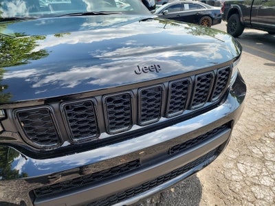 2025 Jeep Grand Cherokee L Altitude